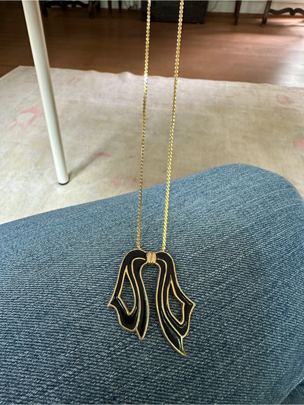 Vintage Gold Tone and Black Enamel Bow Pendant Necklace - Women Jewelry